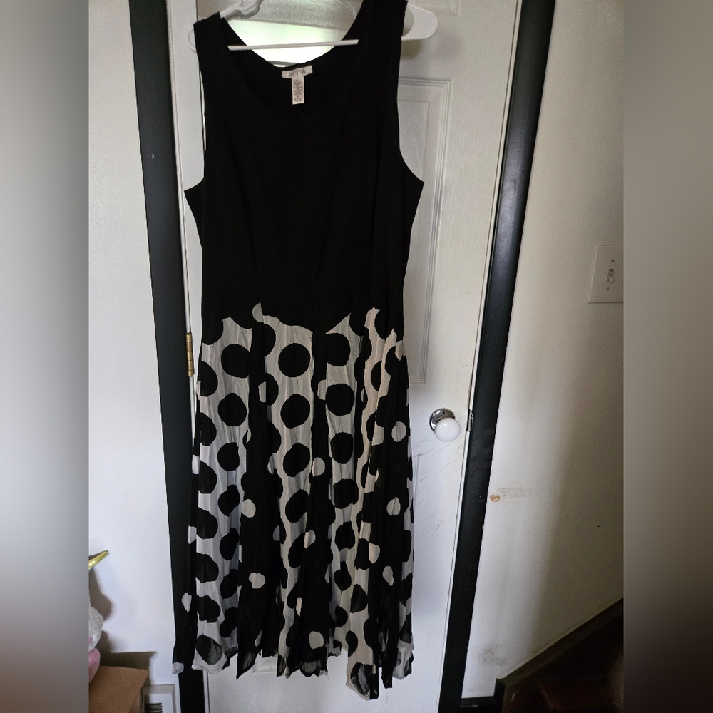 Vasna Black and White Polka Dot Dress